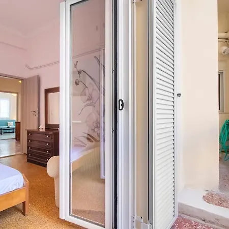 Vintage Charm Near Centre Appartamento Candia